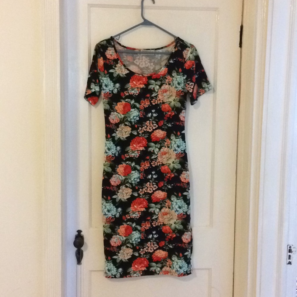 Floral print dress